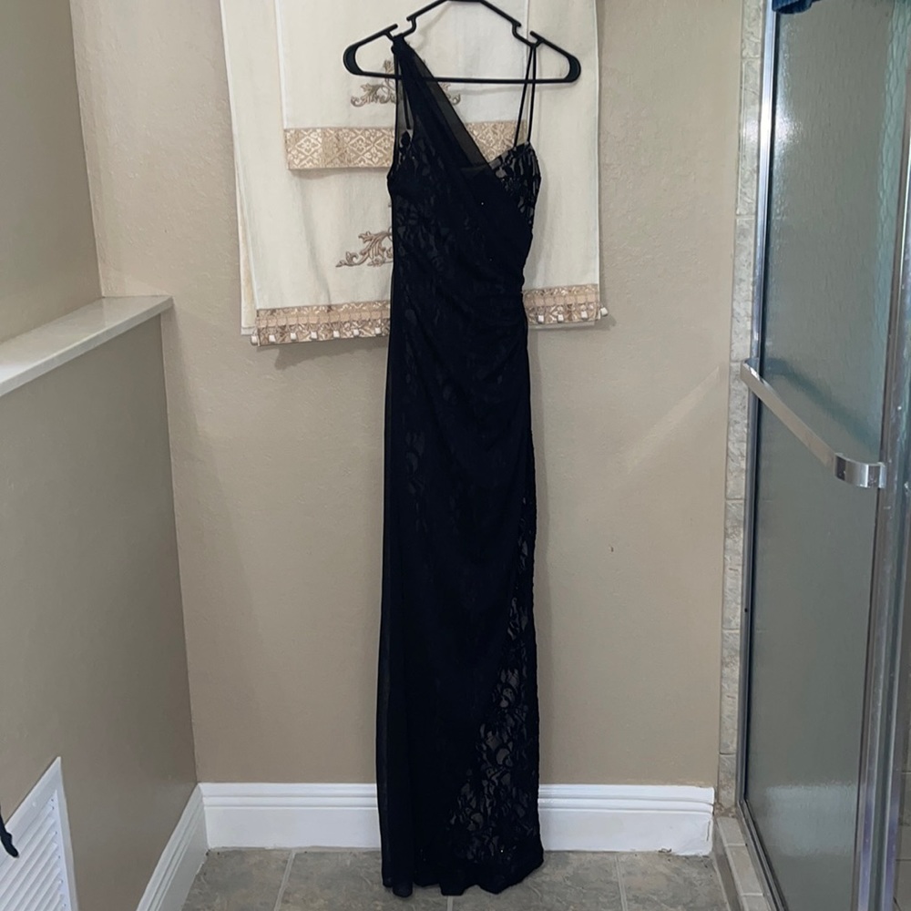 Black 1/2 Junior size dress from Morgan and Co.